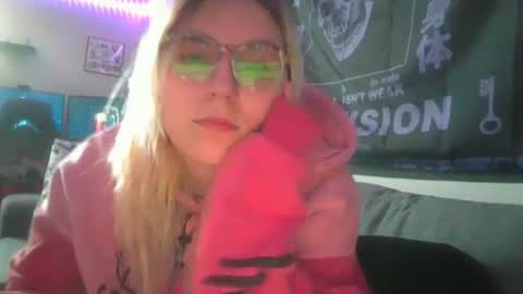 Selene online show from 29, 1, 2025