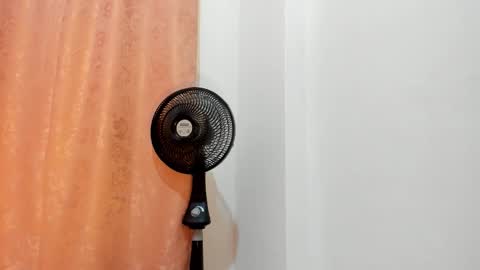 Selene Lujan online show from 9, 2, 2026