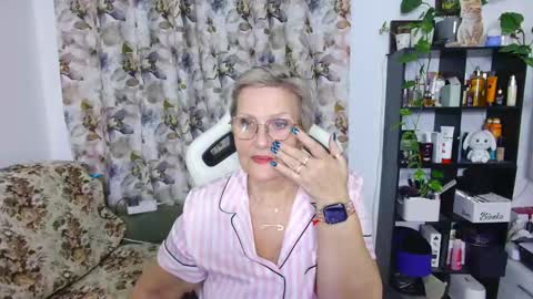 Snapshot of selenna57 chatting on 14, 2, 2025 Selenna online show from 14, 2, 2025