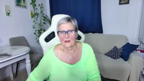 Selenna online show from 12, 2, 2026