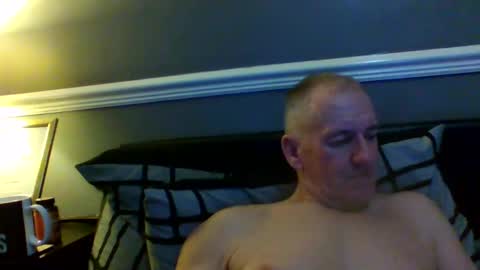 selfsucker28772 online show from 2, 3, 2026