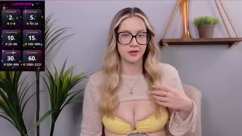 Selina Mae online show from 18, 10, 2025