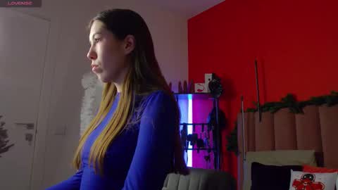 Nicole online show from 22, 12, 2025