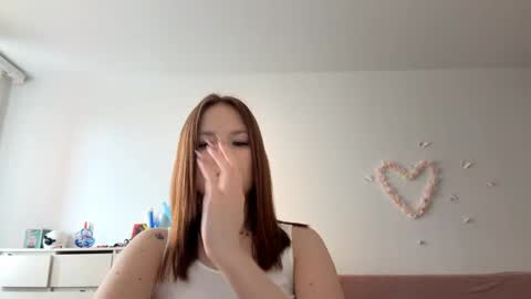Lily online show from 16, 5, 2026