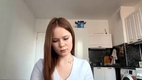 Lily online show from 18, 6, 2026