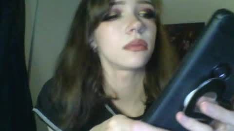 goddess esme  online show from 8, 3, 2025