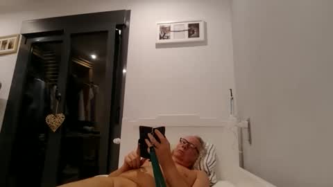 Snapshot of seniorfuntime1556 chatting on 3, 5, 2026 Summiteer online show from 3, 5, 2026