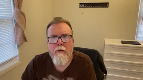 Snapshot of sensatyr chatting on 4, 12, 2024 Daddy Dave online show from 4, 12, 2024