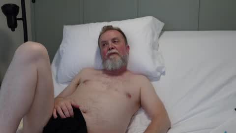 Snapshot of sensatyr chatting on 28, 12, 2024 Daddy Dave online show from 28, 12, 2024