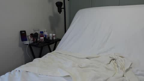 Snapshot of sensatyr chatting on 2, 1, 2025 Daddy Dave online show from 2, 1, 2025