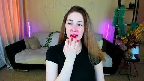 sensitiveheartt online show from 22, 11, 2025