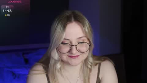 Ilona online show from 17, 4, 2026