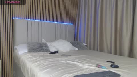 Snapshot of sensualhallie chatting on 18, 5, 2026 Hallie online show from 18, 5, 2026