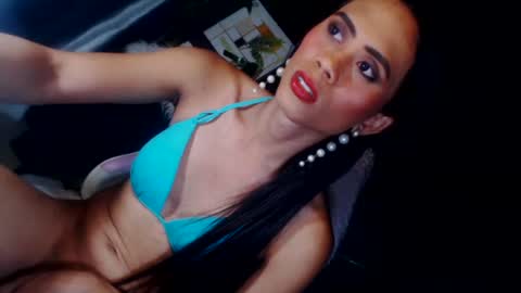 senyora_evangelista online show from 11, 4, 2026