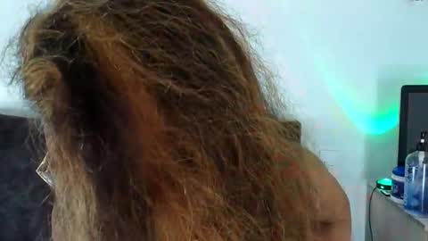 sephorandmonell online show from 18, 11, 2025