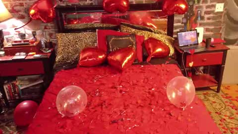 seraphyx33 online show from 15, 2, 2026