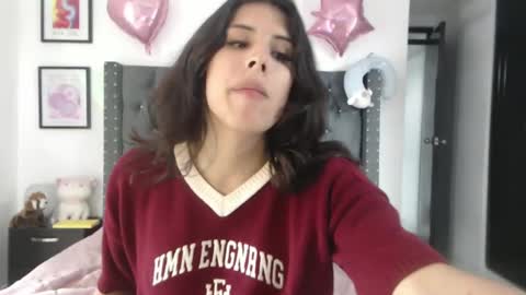 Snapshot of serenaroussee chatting on 5, 3, 2025 sararoussee online show from 5, 3, 2025