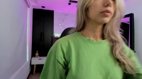 Serene online show from 16, 1, 2026