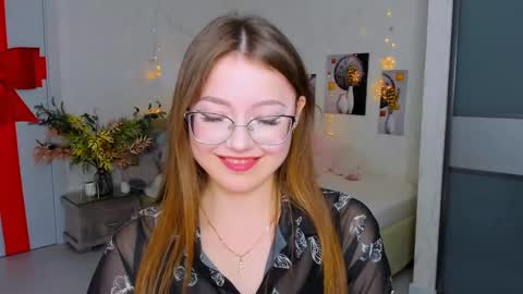 Ophelia online show from 24, 2, 2025