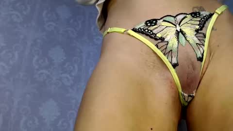 Snapshot of serenexxmilf chatting on 25, 1, 2025 serenexx  your MILF online show from 25, 1, 2025