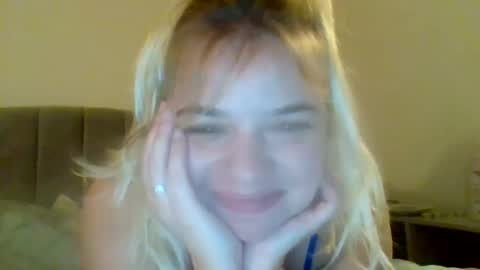 serenity9378 online show from 26, 9, 2025