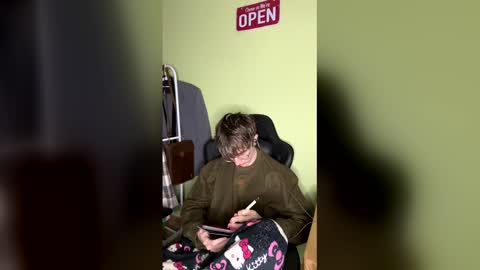 Sergiooo 3 online show from 19, 4, 2026