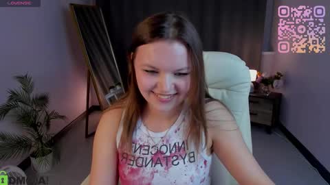 Snapshot of serinella chatting on 3, 3, 2026 Serinella online show from 3, 3, 2026