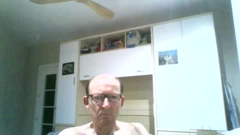 serrano49 online show from 7, 10, 2025