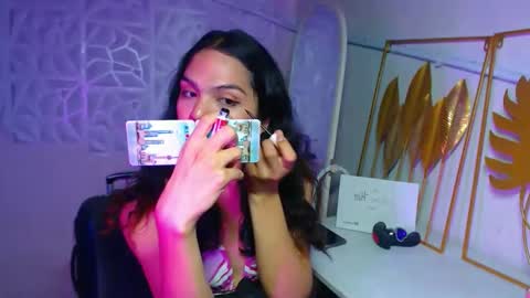 Bella online show from 30, 11, 2025