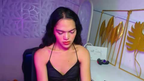 Bella online show from 2, 12, 2025