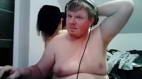 Snapshot of setcuna chatting on 3, 12, 2025 setcuna online show from 3, 12, 2025