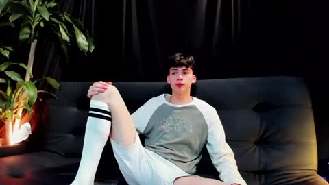 Snapshot of seth_ryder chatting on 2, 12, 2024 seth_ryder online show from 2, 12, 2024