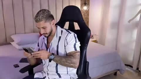 HEY IM SETH online show from 11, 1, 2025