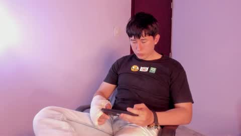 Snapshot of setsuna_10 chatting on 8, 10, 2025 david online show from 8, 10, 2025