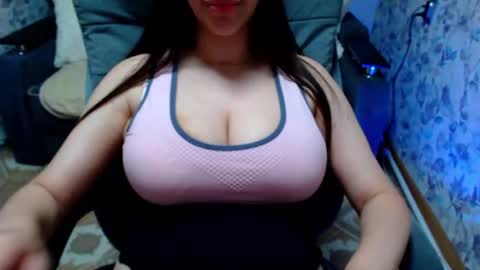 seu_cute online show from 22, 6, 2026