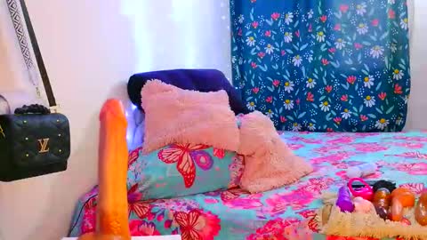 Karol y antony online show from 6, 3, 2026