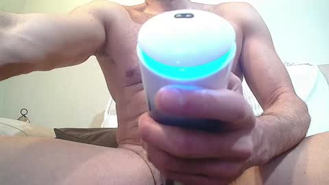 Snapshot of sex_machine_19 chatting on 6, 1, 2025 SEX MACHINE 19 online show from 6, 1, 2025