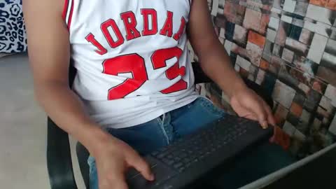 arnold online show from 4, 11, 2025