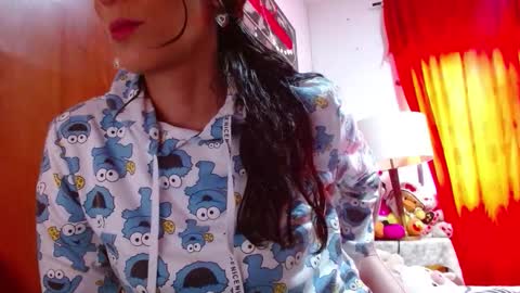 sexmilkdirty online show from 3, 2, 2026