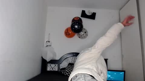 Snapshot of sexseason777 chatting on 27, 10, 2025 STIIV G online show from 27, 10, 2025