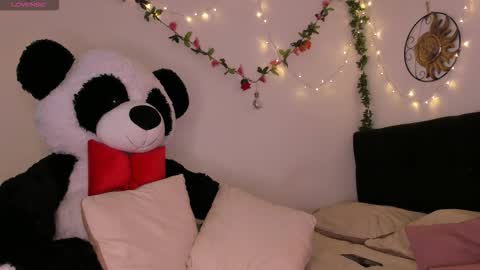 Ask me  online show from 15, 9, 2025