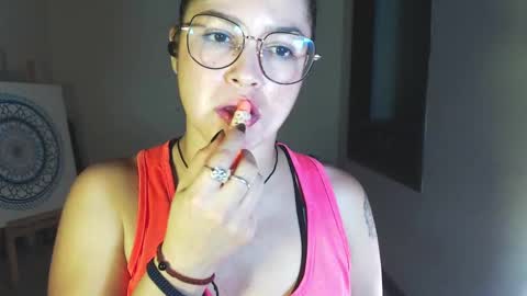 Snapshot of sexwwoman chatting on 28, 1, 2025 CHIARA   online show from 28, 1, 2025
