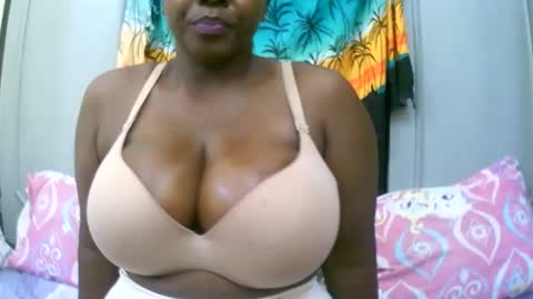 sexxi_ebony online show from 23, 11, 2025