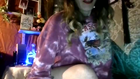 Snapshot of sexxileeah chatting on 7, 3, 2025 sexxileeah online show from 7, 3, 2025