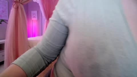 Snapshot of sexxxyprincess chatting on 21, 5, 2026 Princess online show from 21, 5, 2026
