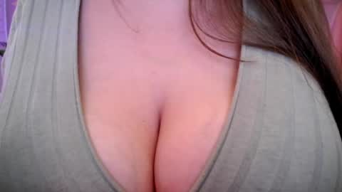 Snapshot of sexxxyprincess chatting on 28, 5, 2026 Princess online show from 28, 5, 2026