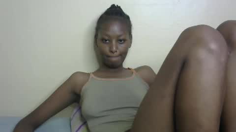 sexxy bum online show from 17, 2, 2025