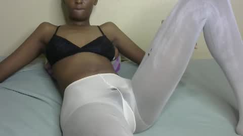 sexxy bum online show from 28, 2, 2025