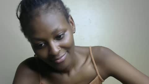 sexxy bum online show from 3, 3, 2025