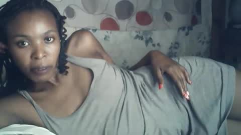 sexxy_curvy23 online show from 13, 3, 2026